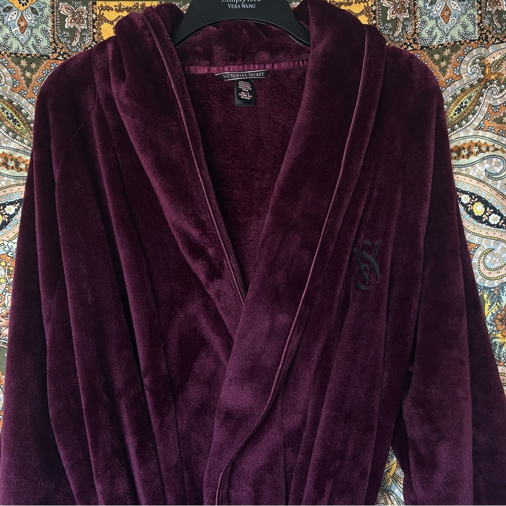 Victoria’s Secret Plush Robe
